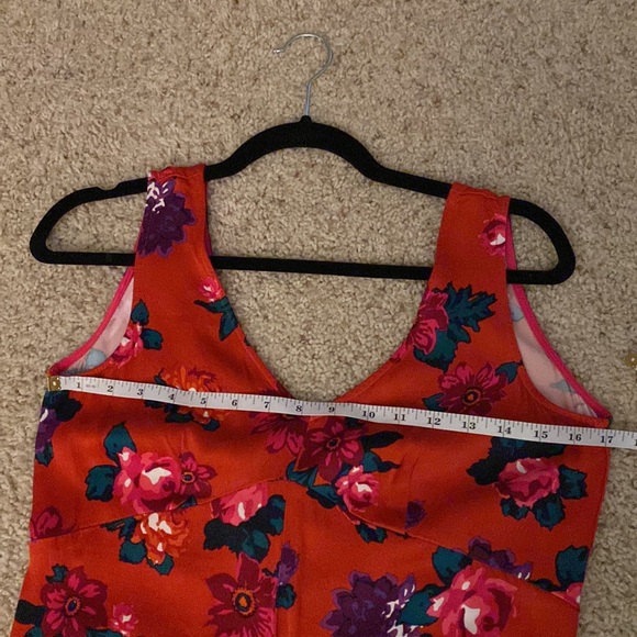 Anthropologie Floreat Red Rose Floral Wide Leg V-neck jumpsuit - Picture 6 of 7